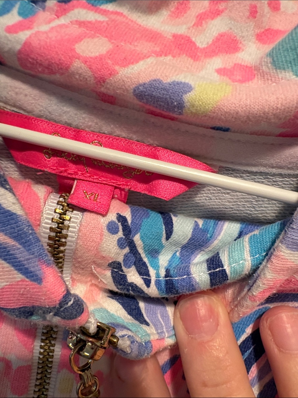 Lilly Pulitzer Pink Blue Floral Half-Zip Pullover Size XL Fair Condition - Picture 2 of 2